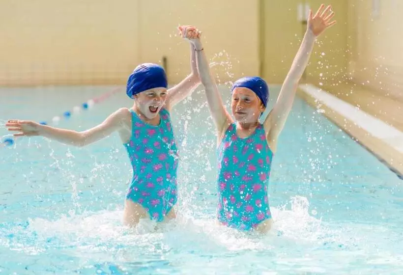 فندق Castlerosse Park Resort