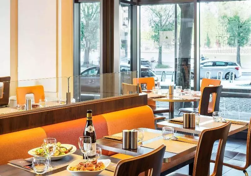 ホテル Ibis Paris La Villette Cite Des Sciences 19eme