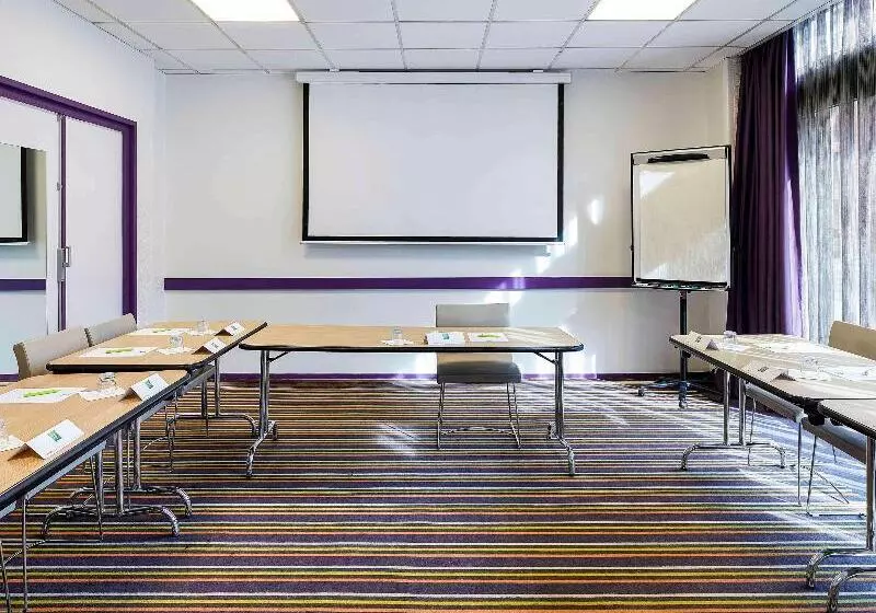 هتل Ibis Styles Lille Centre Gare Beffroi