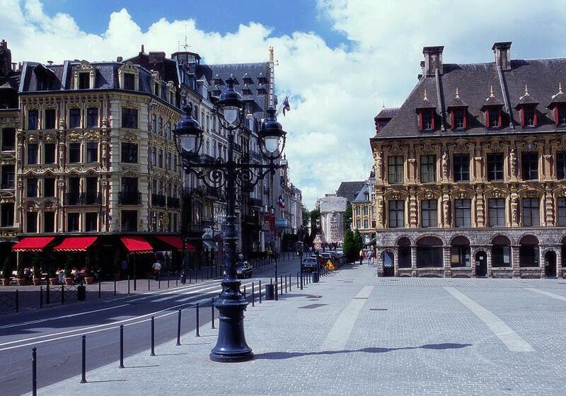 هتل Ibis Styles Lille Centre Gare Beffroi