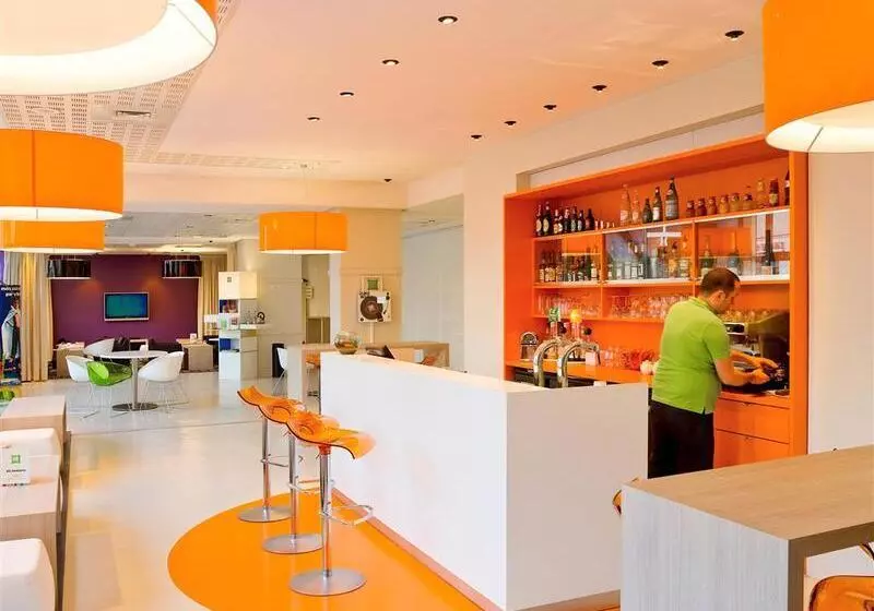 هتل Ibis Styles Lille Centre Gare Beffroi