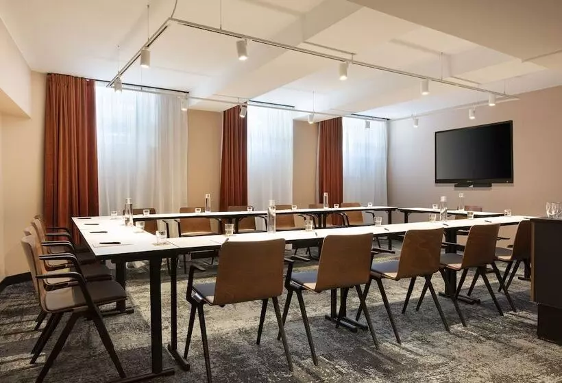 Отель Les Capitouls Toulouse Centre   Handwritten Collection