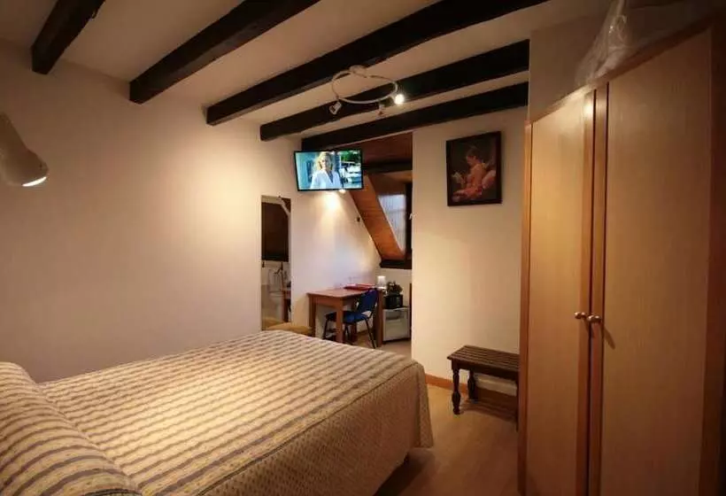 Otel Logis Auberge La Diege