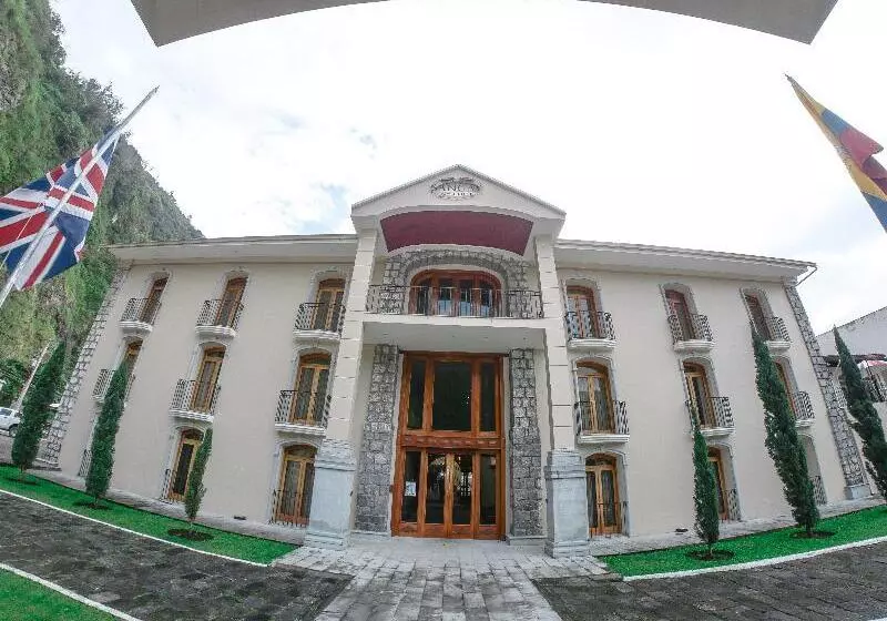 Отель Sangay Spa