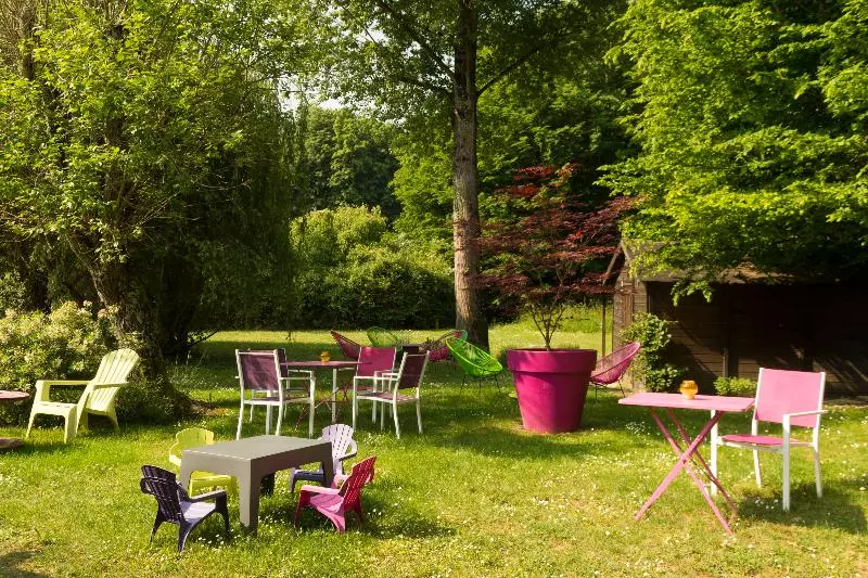 هتل The Originals City, Hôtel Le Garden, Tours Sud