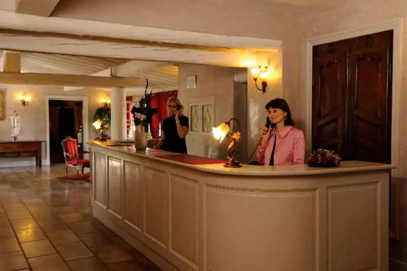 فندق Auberge De Cassagne & Spa