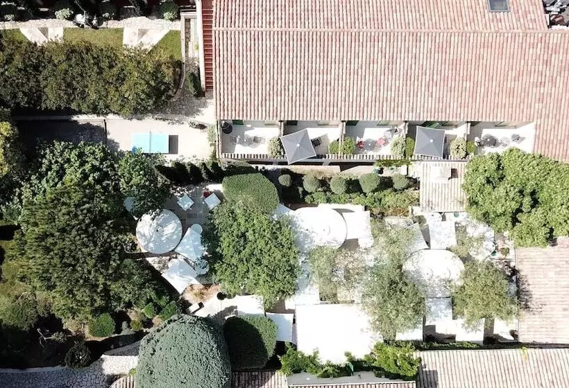 فندق Auberge De Cassagne & Spa