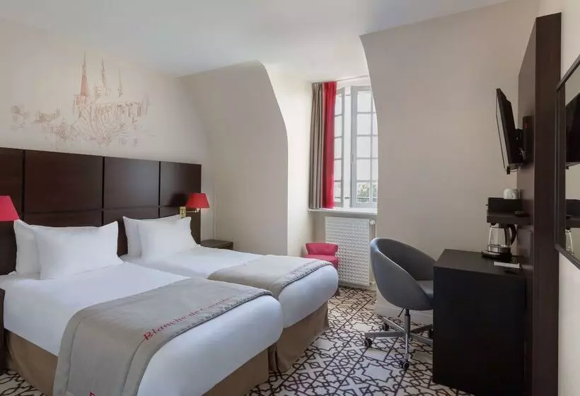 فندق Best Western Blanche De Castille Dourdan