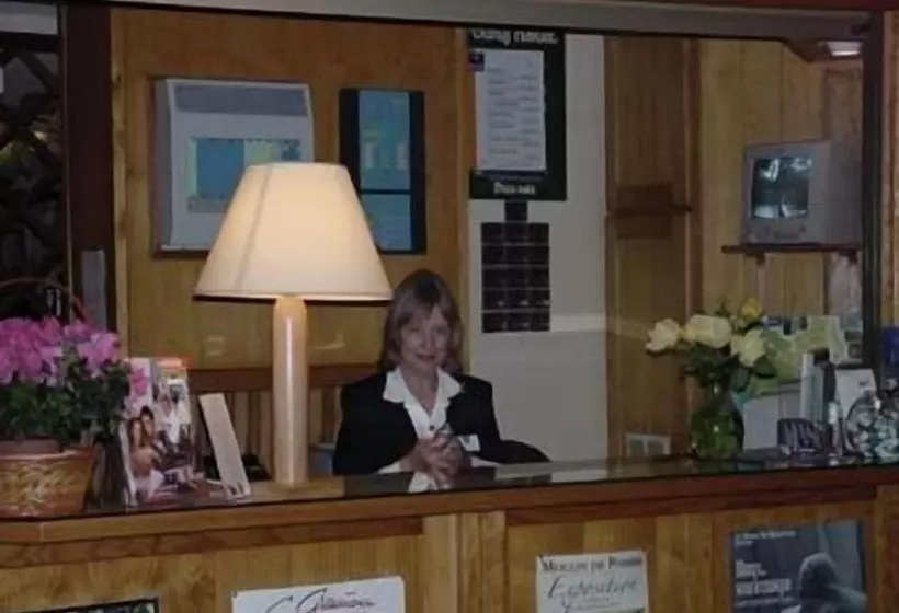 Brit Hotel Vallee Du Lot