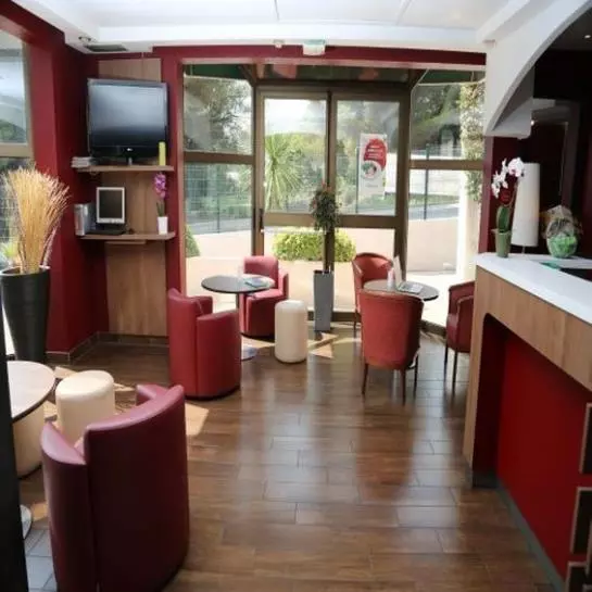 Hotel Campanile Antibes  Juan Les Pins