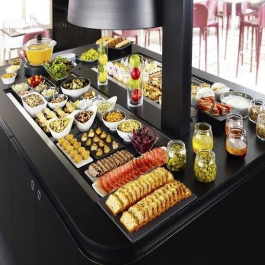 هتل Campanile Antibes Juan Les Pins