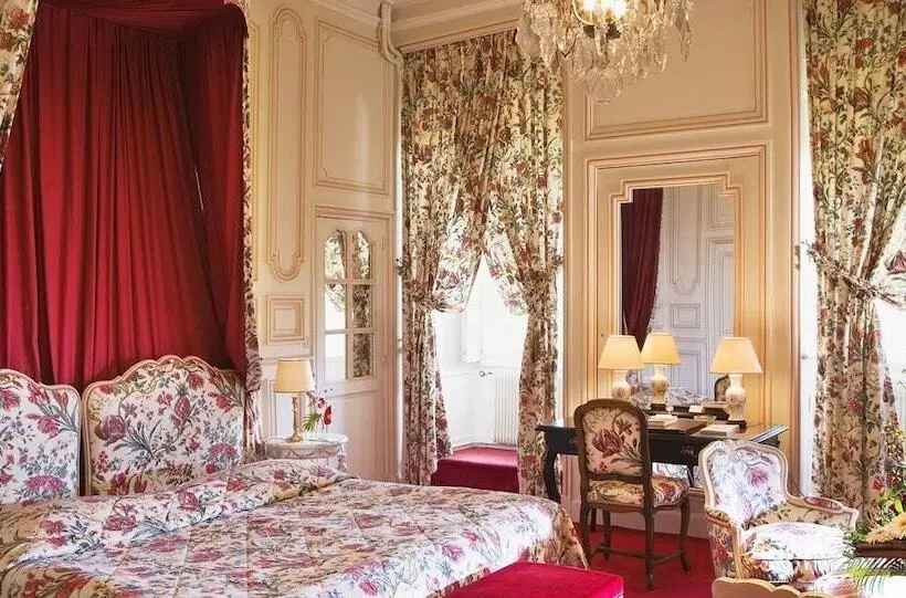 בית מלון כפרי Chateau D Esclimont