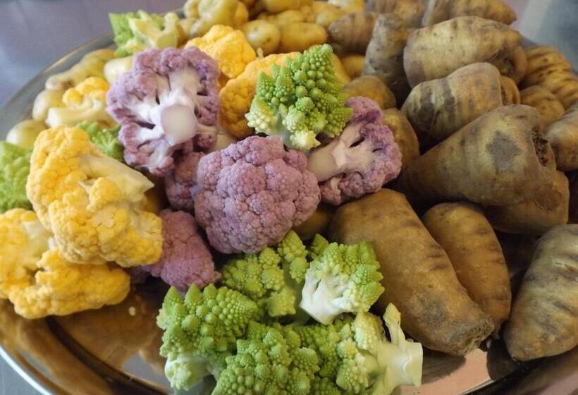 호텔 Château Des Monthairons Hôtel Restaurant Gastromaison Spa Privatif