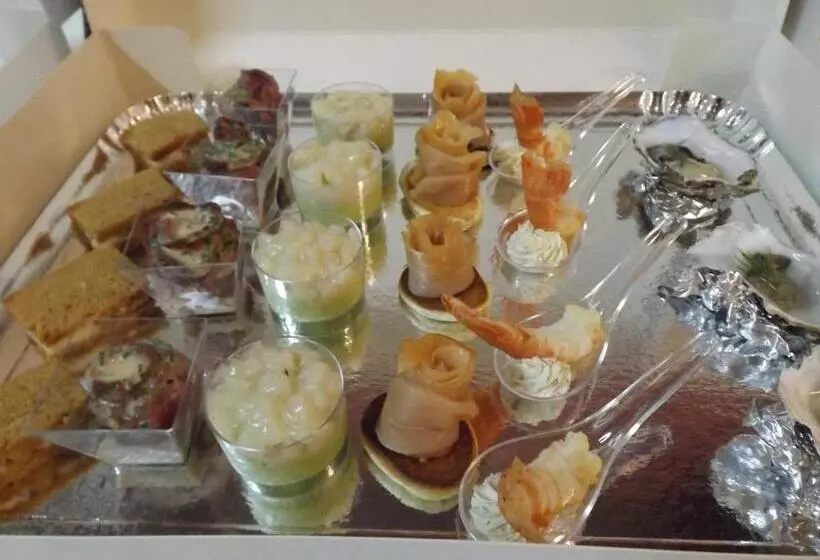 בית מלון כפרי Château Des Monthairons Hôtel Restaurant Gastromaison Spa Privatif