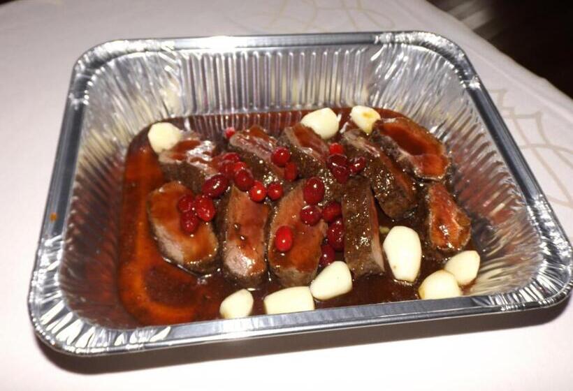 호텔 Château Des Monthairons Hôtel Restaurant Gastromaison Spa Privatif