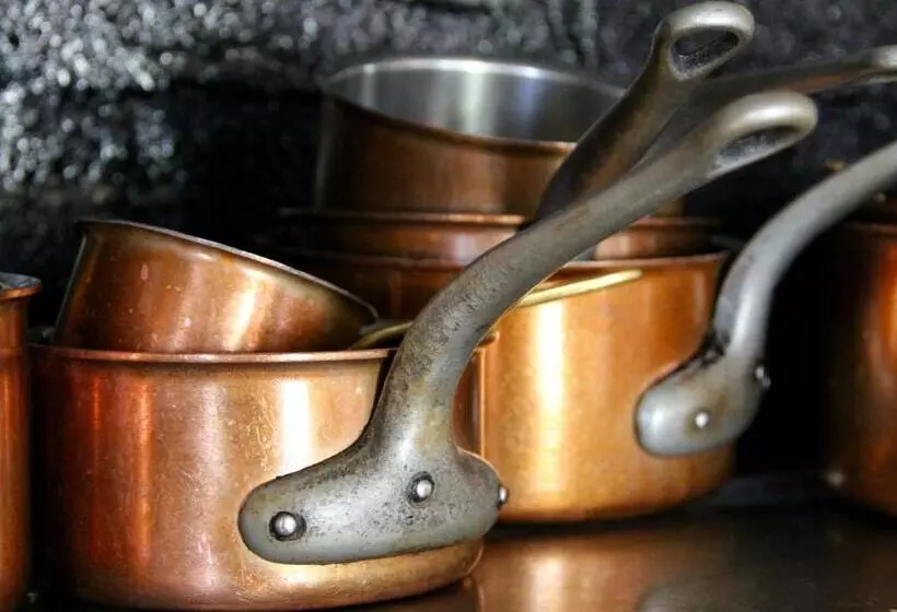 בית מלון כפרי Château Des Monthairons Hôtel Restaurant Gastromaison Spa Privatif