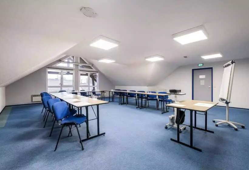 Comfort Hotel Lille Lomme