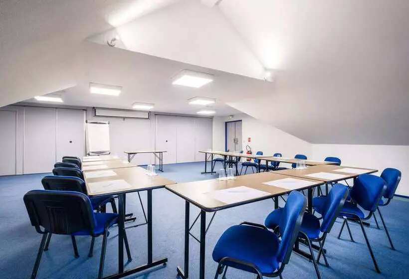 Comfort Hotel Lille Lomme