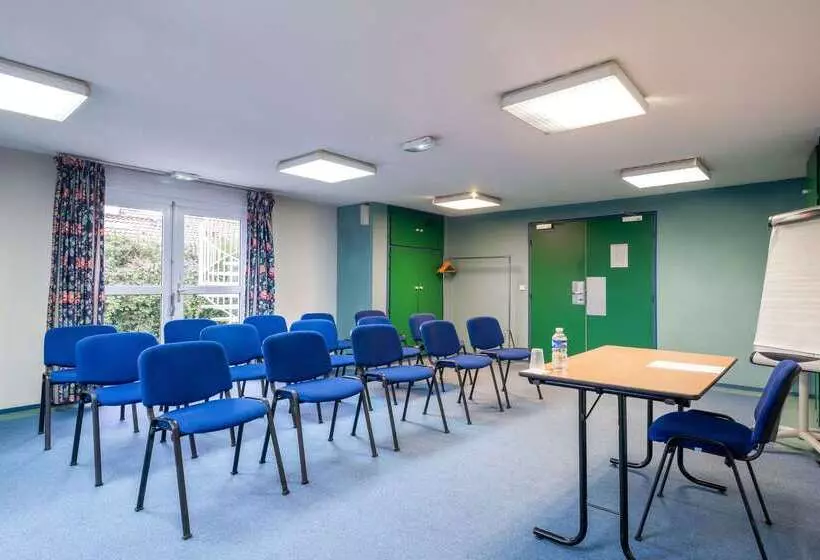 Comfort Hotel Lille Lomme