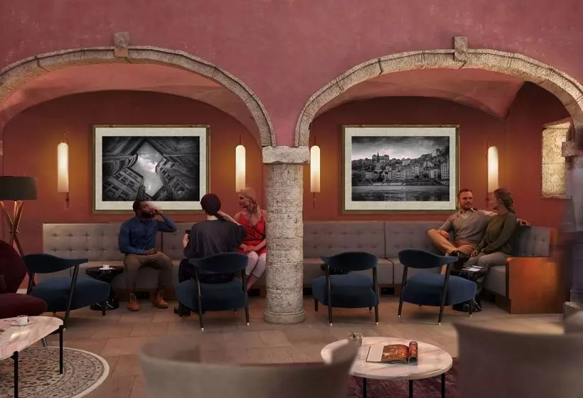 Hotel Cour Des Loges Lyon, A Radisson Collection