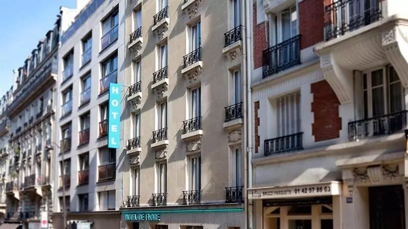 هتل De Flore   Montmartre