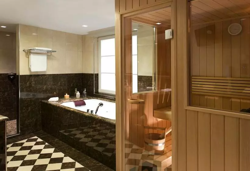 酒店 Hostellerie Des Chateaux & Spa