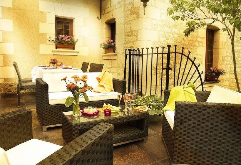 Logis Hotel La Croix Blanche Fontevraud