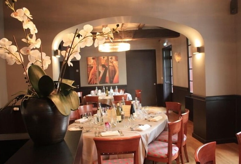 Logis Hotel La Croix Blanche Fontevraud