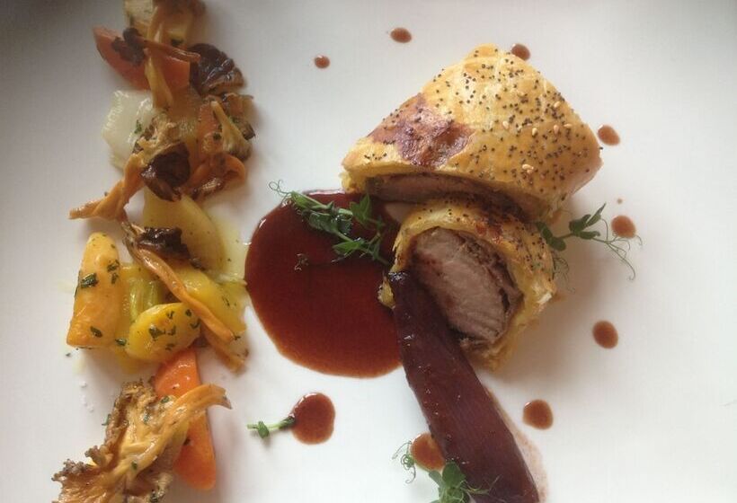 Logis Hotel La Croix Blanche Fontevraud