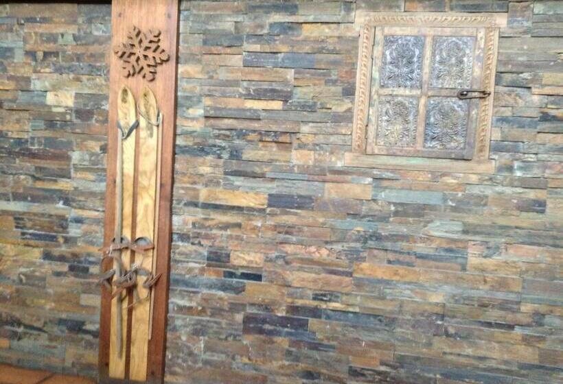 בית מלון כפרי Hôtel Boule De Neige