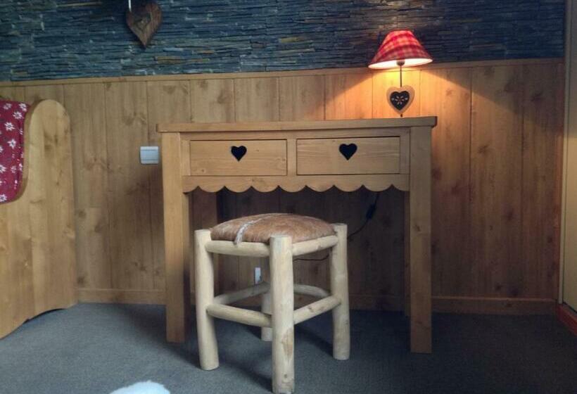 בית מלון כפרי Hôtel Boule De Neige