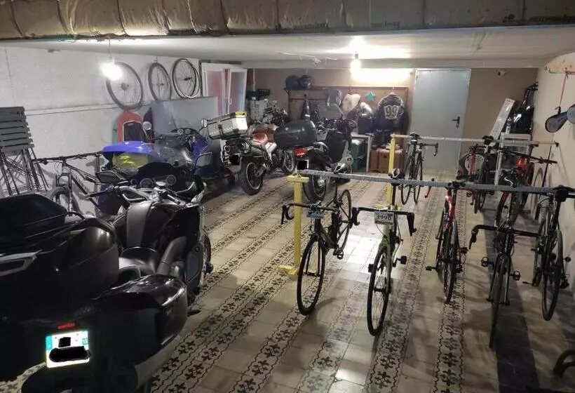 בית מלון כפרי Hôtel Confort 09 Ou Hc 09