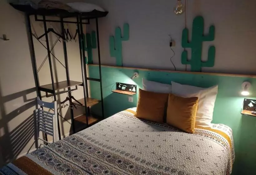 בית מלון כפרי Hôtel Confort 09 Ou Hc 09