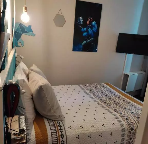 בית מלון כפרי Hôtel Confort 09 Ou Hc 09