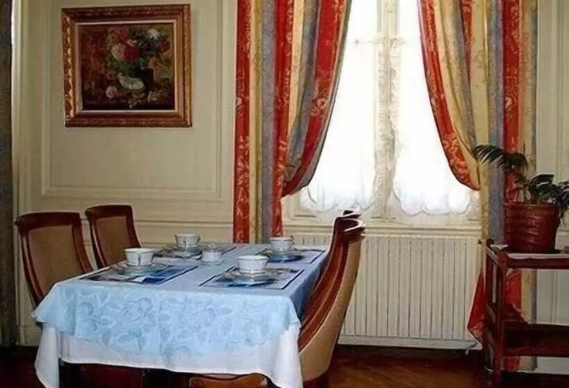 Logis Hotel L Europe