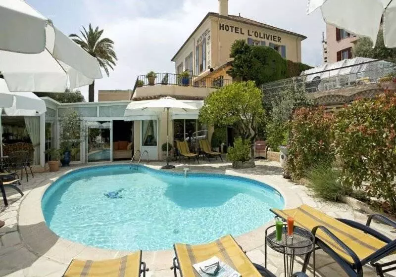 فندق Hôtel De L Olivier