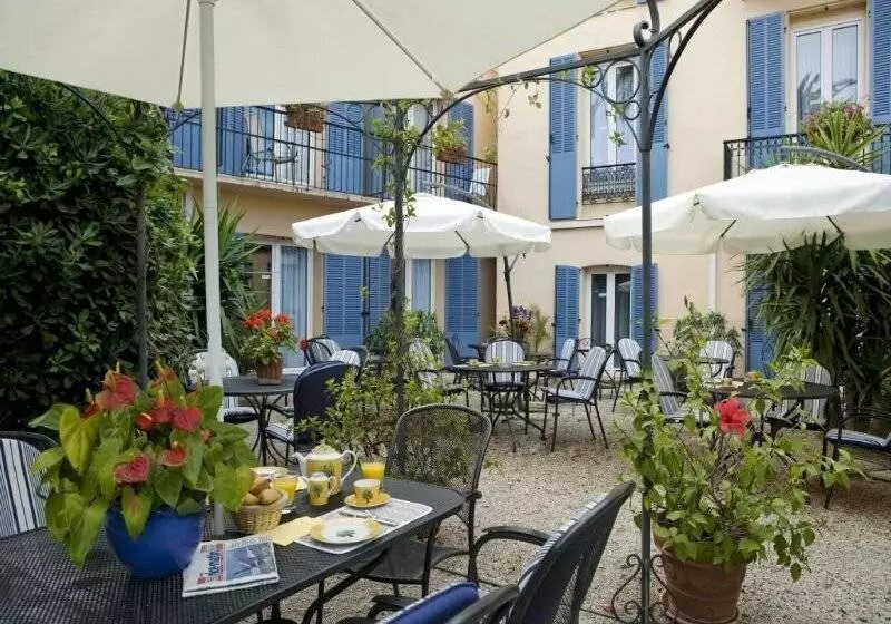 فندق Hôtel De L Olivier