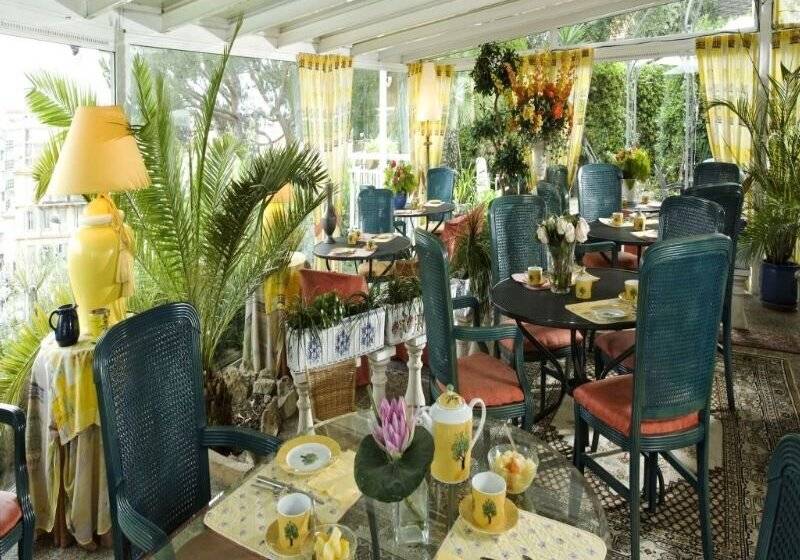 هتل Hôtel De L Olivier