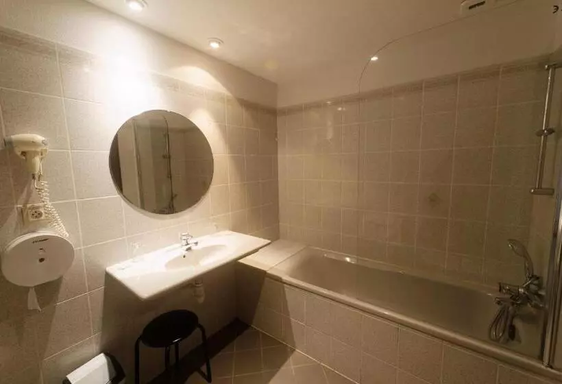 فندق Hôtel Le Lons