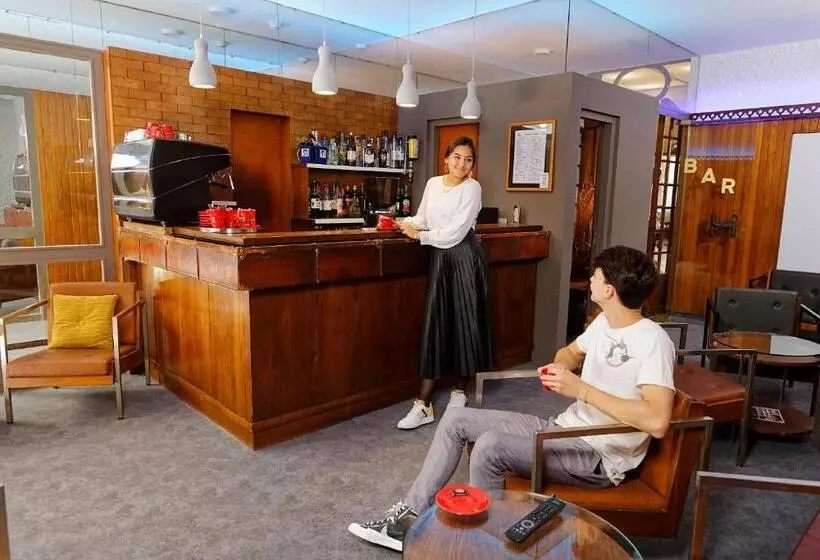 فندق Hôtel Le Lons