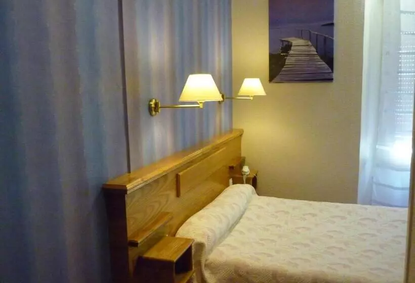 فندق Hôtel Le Lons