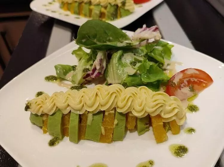 Hotel Inn Design Resto Novo Bourges