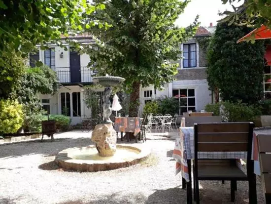 Отель Lau Berge De La Clé D Or