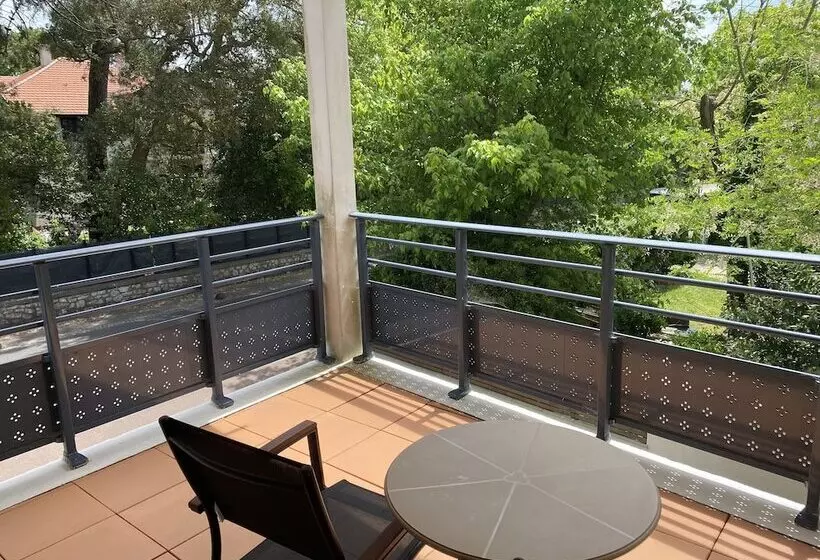 酒店 Le Pavillon Bleu