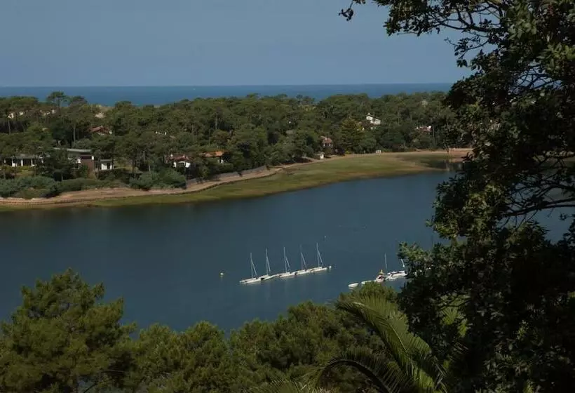 酒店 Le Pavillon Bleu