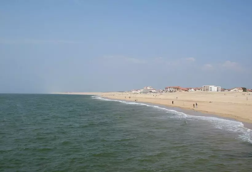 酒店 Le Pavillon Bleu