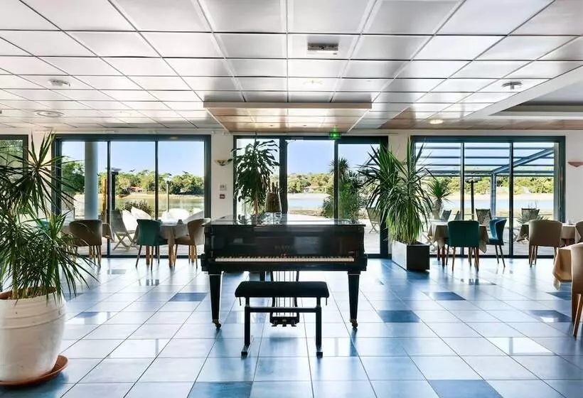 酒店 Le Pavillon Bleu