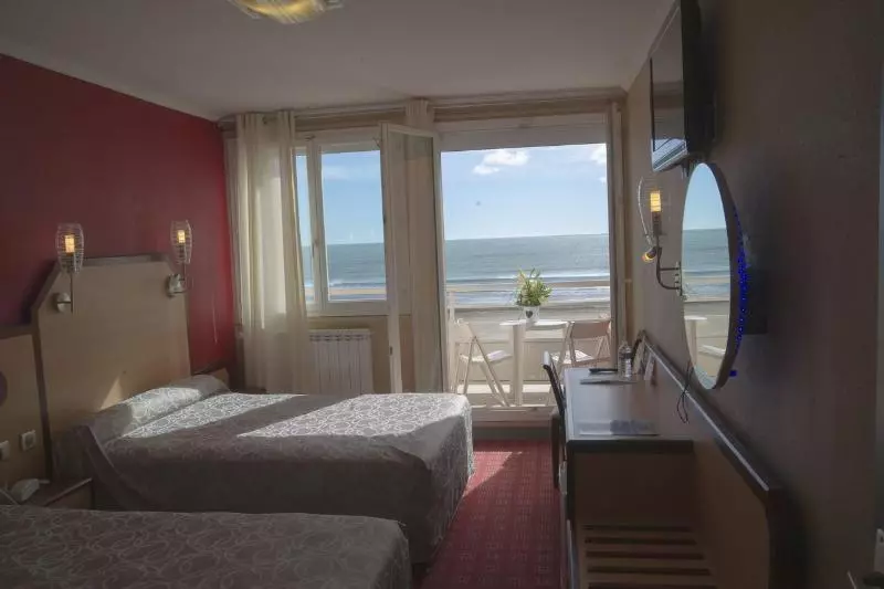 בית מלון כפרי Logis Hôtel & Restaurant Mediterranee