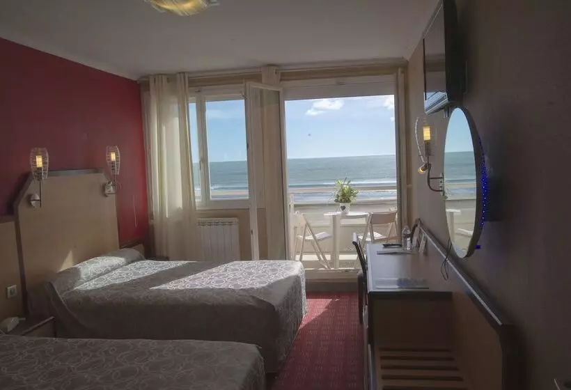 בית מלון כפרי Logis Hôtel & Restaurant Mediterranee