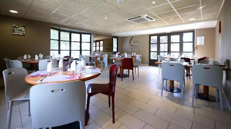 ホテル Campanile Aix En Provence Ouest  Jas De Bouffan